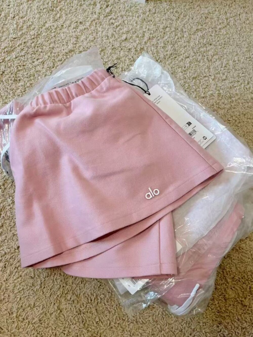 NWT Alo Yoga Set Cropped Fan Favorite Full Zip Jacket And Skirt Set Vintage Pink - Picture 5 of 5